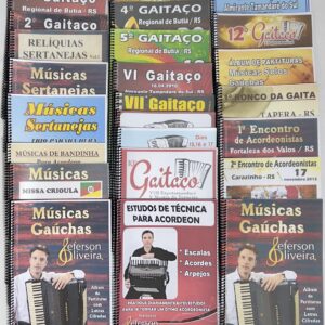 24 Álbuns de partituras para acordeon