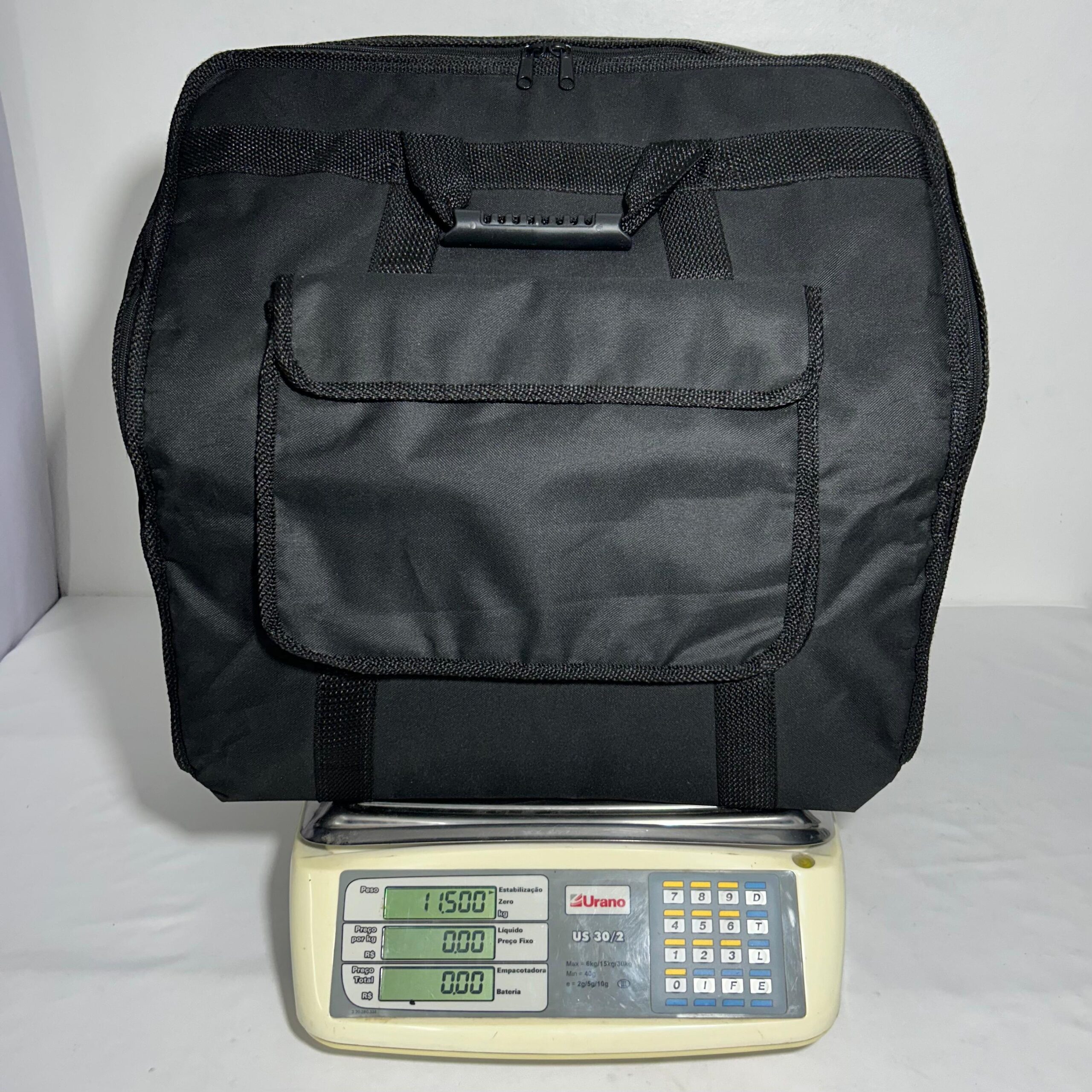 Acordeon Castiglione - Terça Oitavada - 9/3 Registros - 10.3 kg - 48 cm - Imagem 20