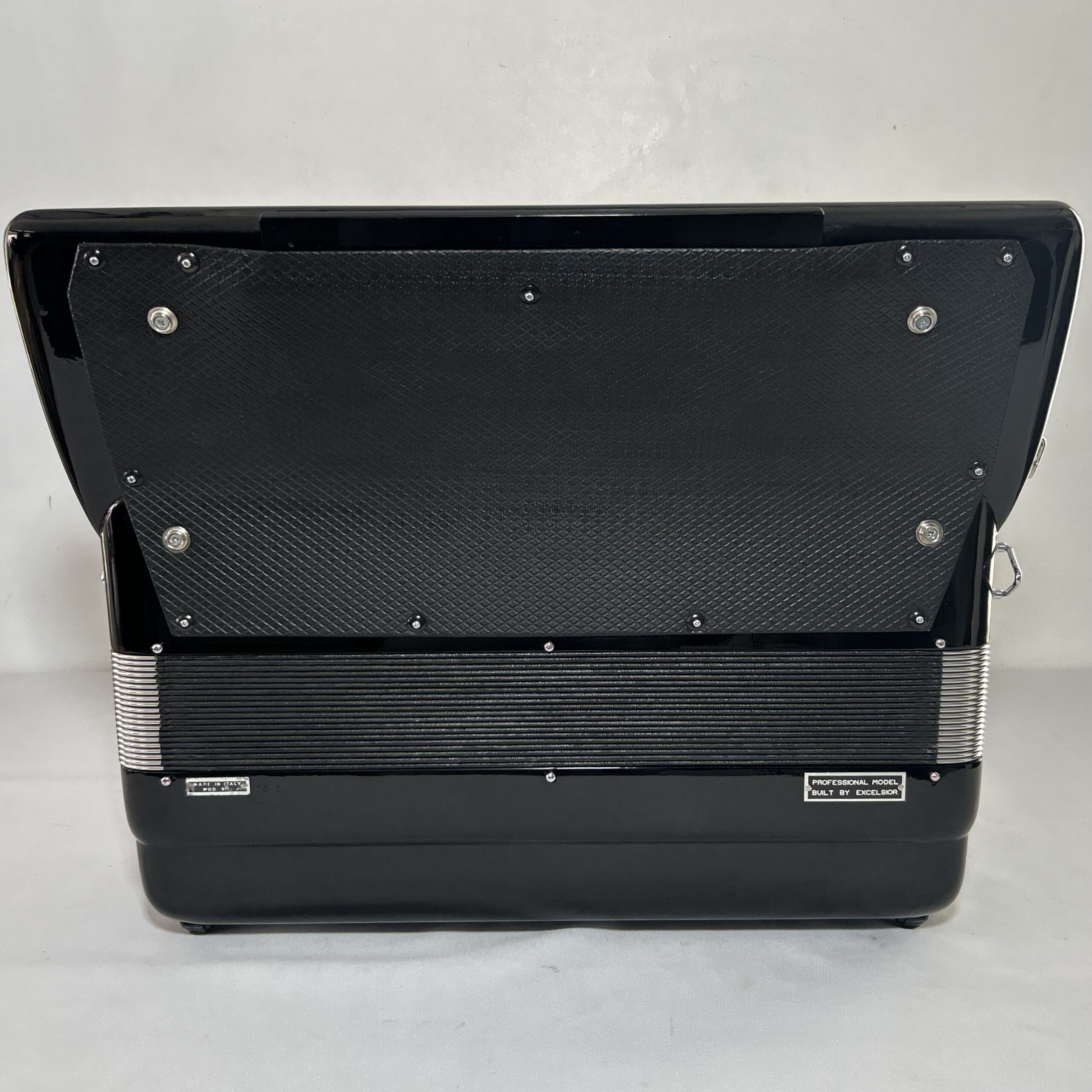Acordeon Excelsior Mod. 911 - Quarta de voz - 11/4 Registros - 11.4 kg - 48,5 cm - Imagem 14