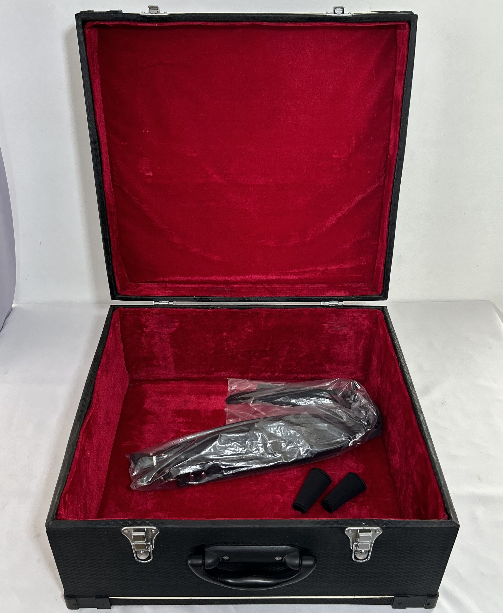 Acordeon Excelsior Mod. 911 - Quarta de voz - 11/4 Registros - 11.4 kg - 48,5 cm - Imagem 22