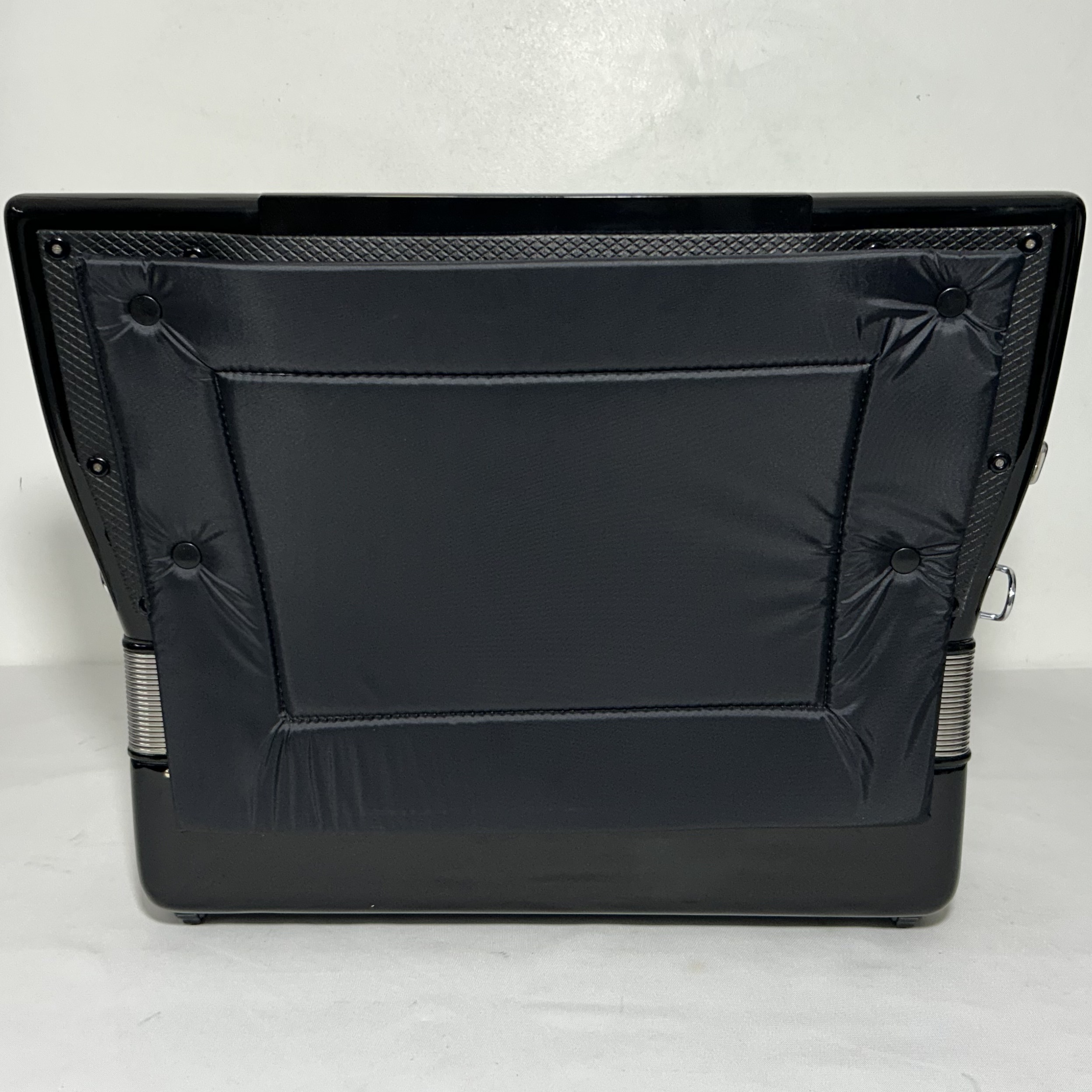 Acordeon Excelsior Model 320 / M - Quarta Polifônica - 13/3 Reg - 10.3 kg - 48,5 cm - Imagem 13