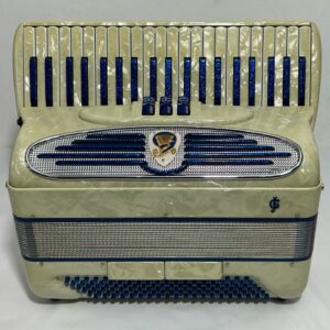 Acordeon Giulietti - Segunda de voz - 3/2 Registros - 8 kg - 42,5 cm