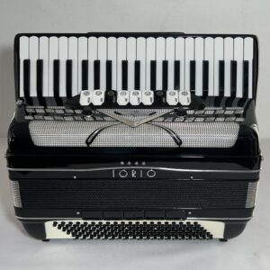 Acordeon IORIO - Terça Oitavada - 9/5 Registros - 10.2 kg - 49 cm