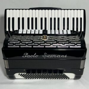 Acordeon Paolo Soprani - Quarta de voz - 13/7 Registros - 11.7 kg - 50 cm