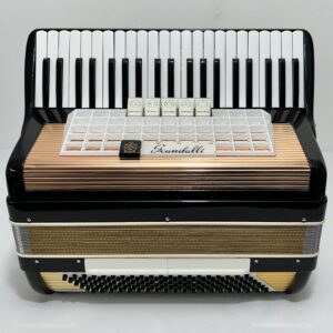 Acordeon Scandalli Favo de Mel - 120 Baixos - 5/2 Registros - 8.8 kg - 43 cm